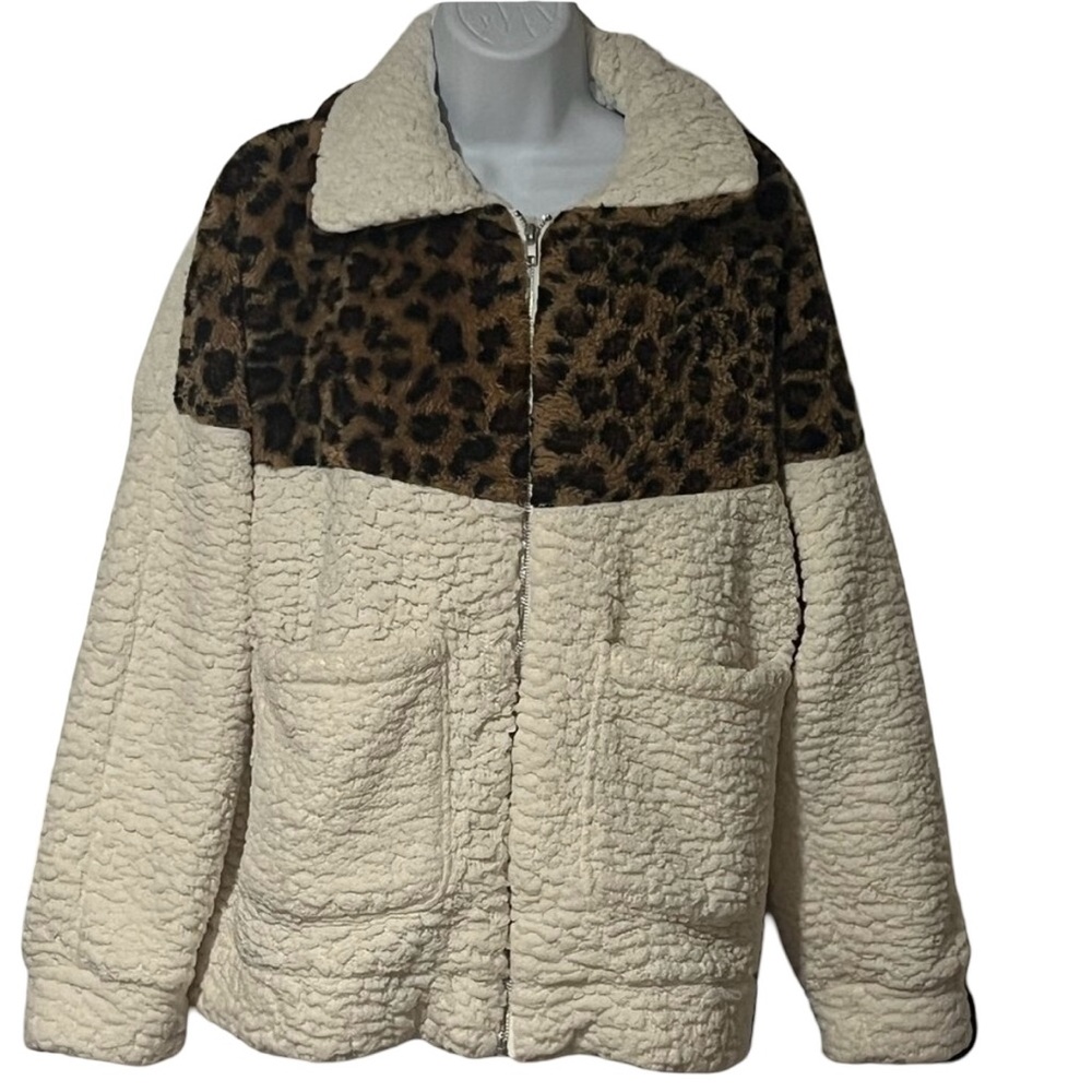 Faux Fur Ivory and Leopard Print zip up
